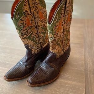 Frye Women’s Cowboy boots